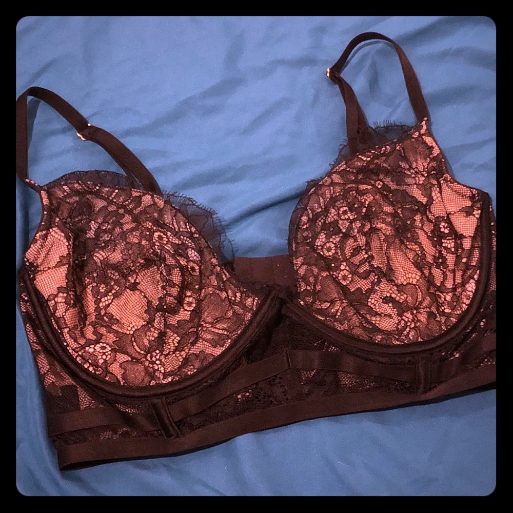 VS Bra